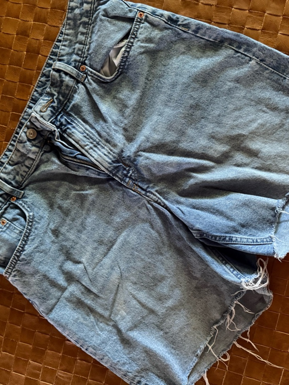 Light Blue washed High-Waist Denim Shorts